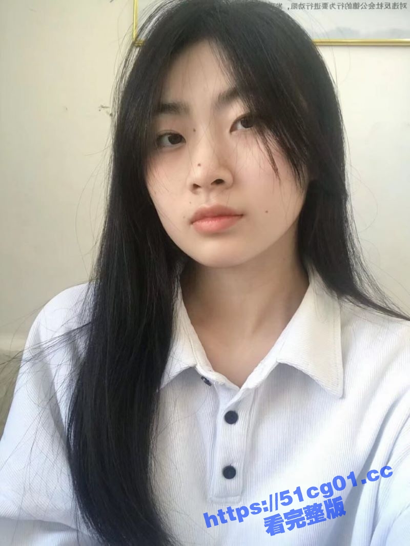 独家曝光！安徽滁州 05年19岁叫倪绪涵的小骚货 卖手机不清理照片 洗澡扣逼事情全曝光！