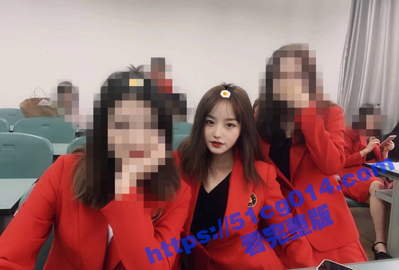 毕业聚会拿下醉酒班花 橘衣女神被各种玩弄蹂躏 超高颜值口爆樱桃小嘴满足征服欲！