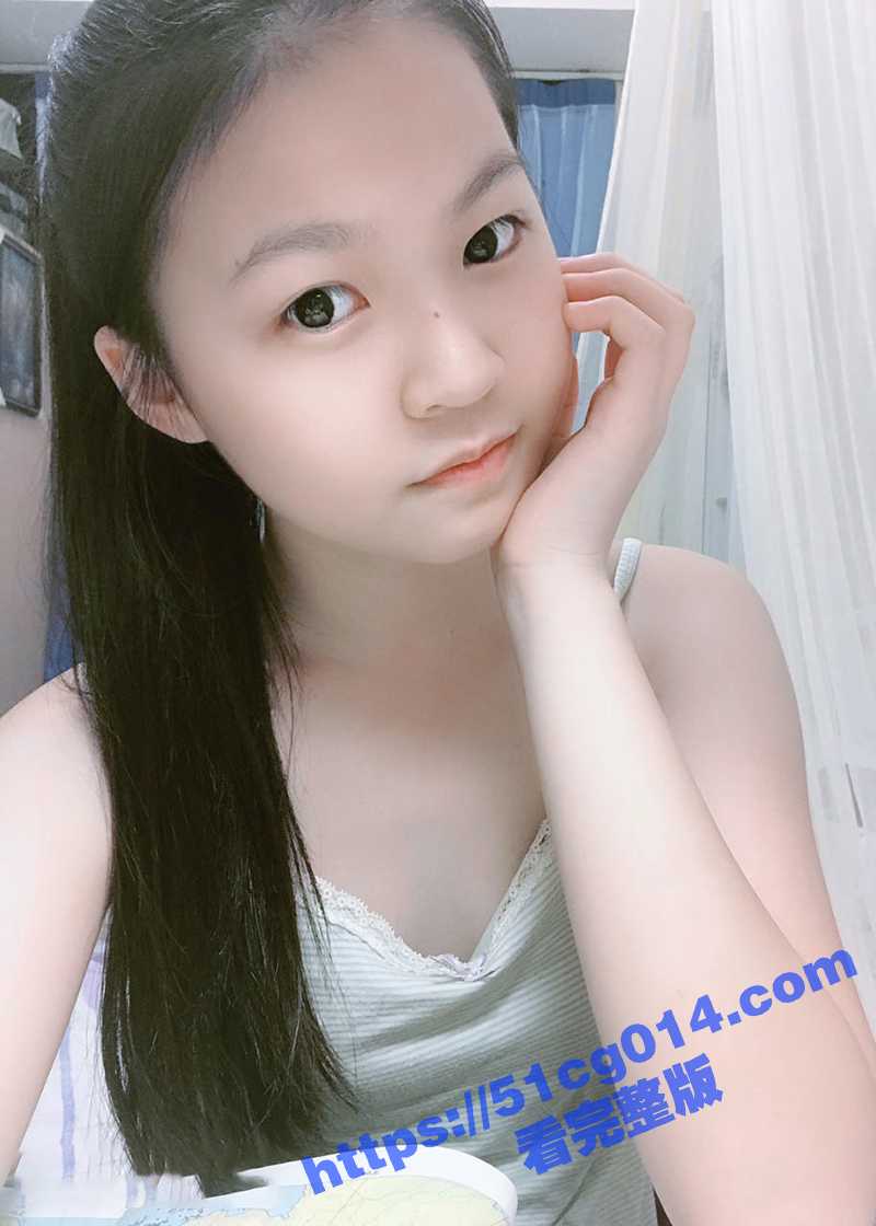 渣男前男友曝光 上海清纯大学生妹子私密视频和照片 颜值清纯可爱少女般的酮体超级诱人