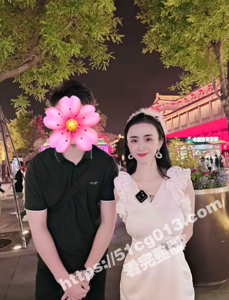 抖音网红 大表姐真人 真实高端人士圣水泡面圣水啤酒精液拌饭！
