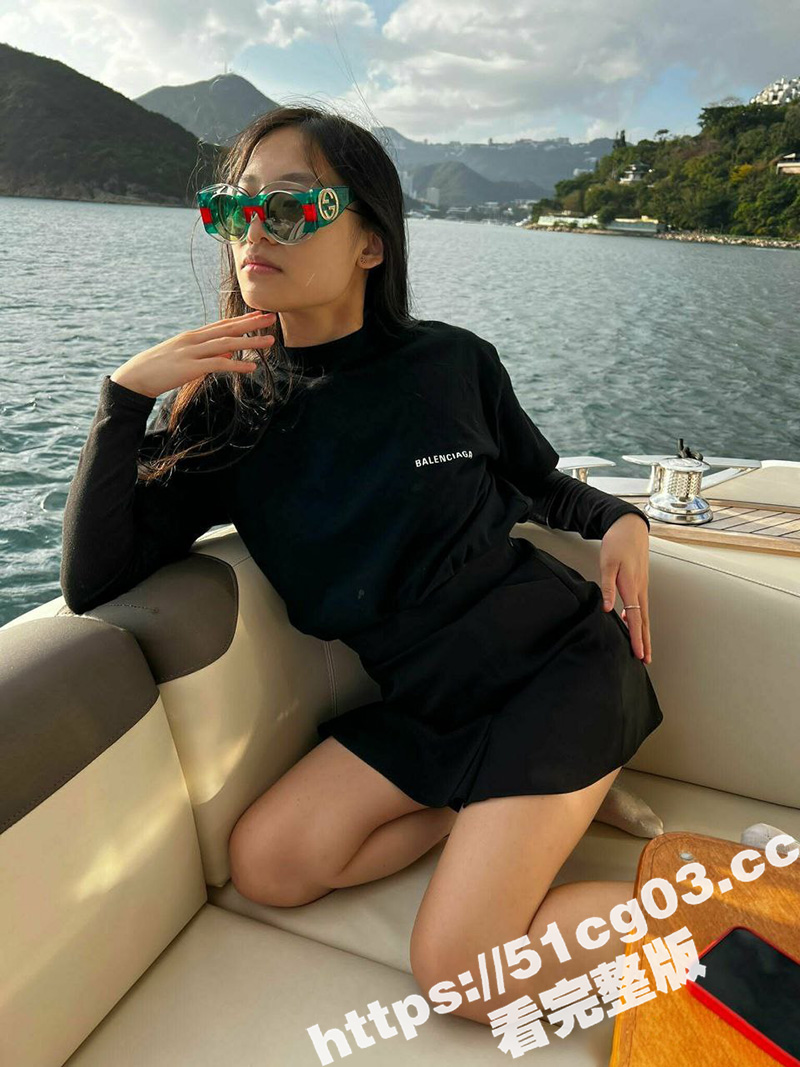 反差芭蕾舞舞蹈生 艳照和淫乱视频大泄密 眼镜妹加舞蹈生双重BUFF 果然够反差