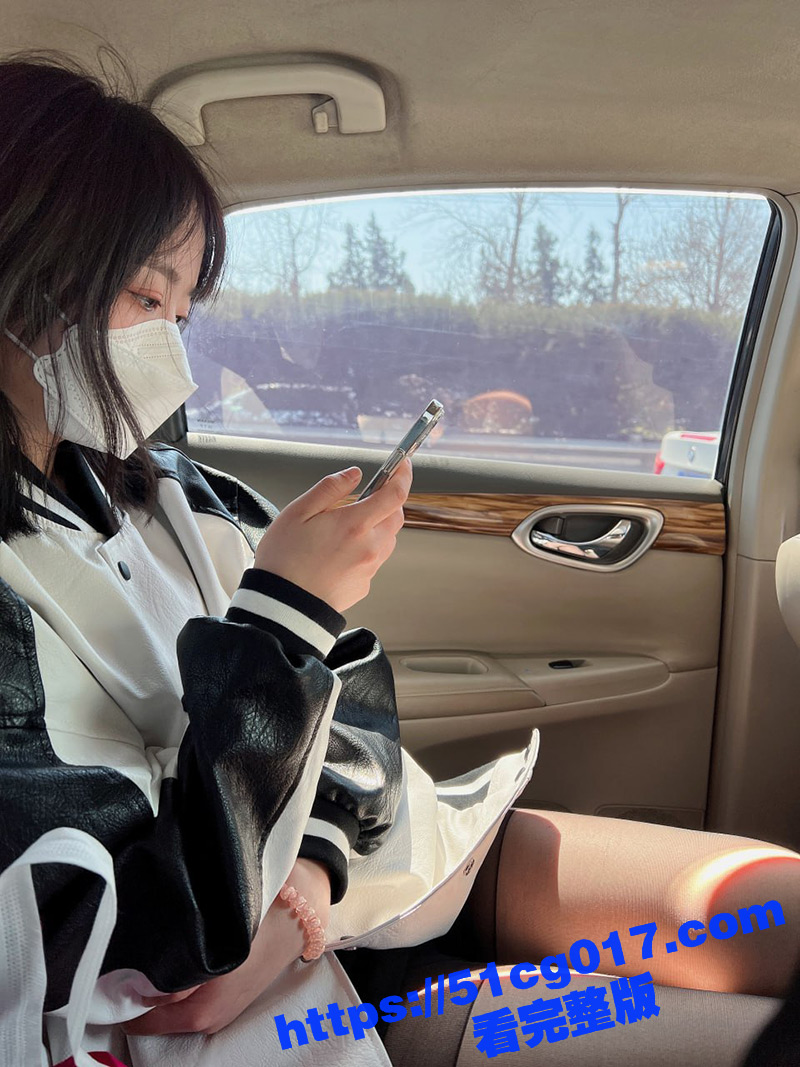 一个可以被随便调教的眼镜骚货 欠操的小母狗口活堪比技师的服务 小母狗塞入肛塞被男主后入猛操