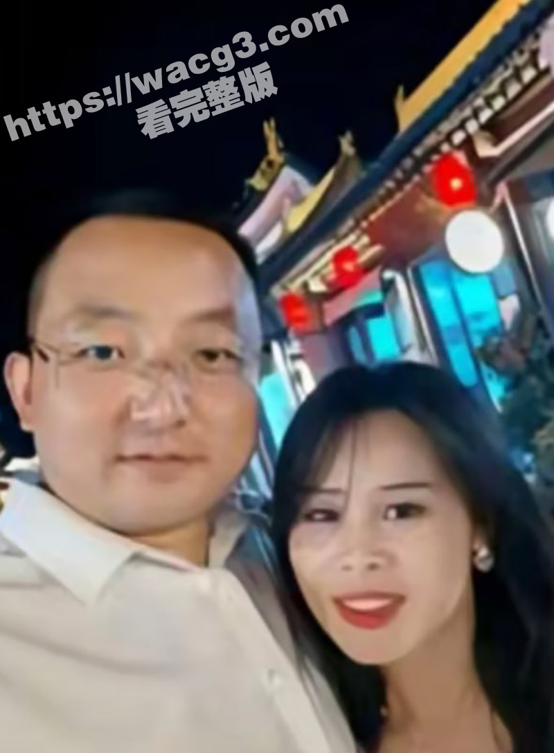 前女友的现任来秀恩爱 连做爱视频都给前任欣赏 属实有点太炸裂了！反手就把视频分享出来给瓜友们福利！