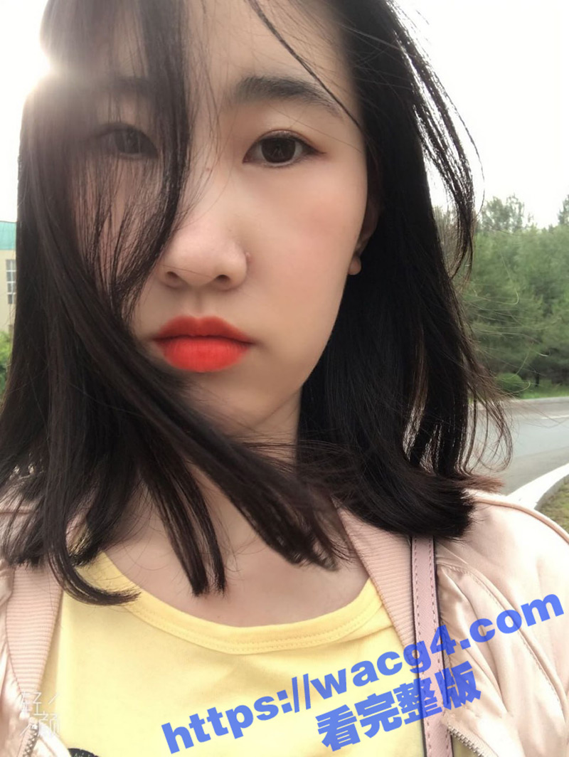 瓜友投稿 Soul上认识的已婚小骚货 前后聊了一个月 最终约出来大战三百回合 趁小骚货带着眼罩偷偷录下视频！
