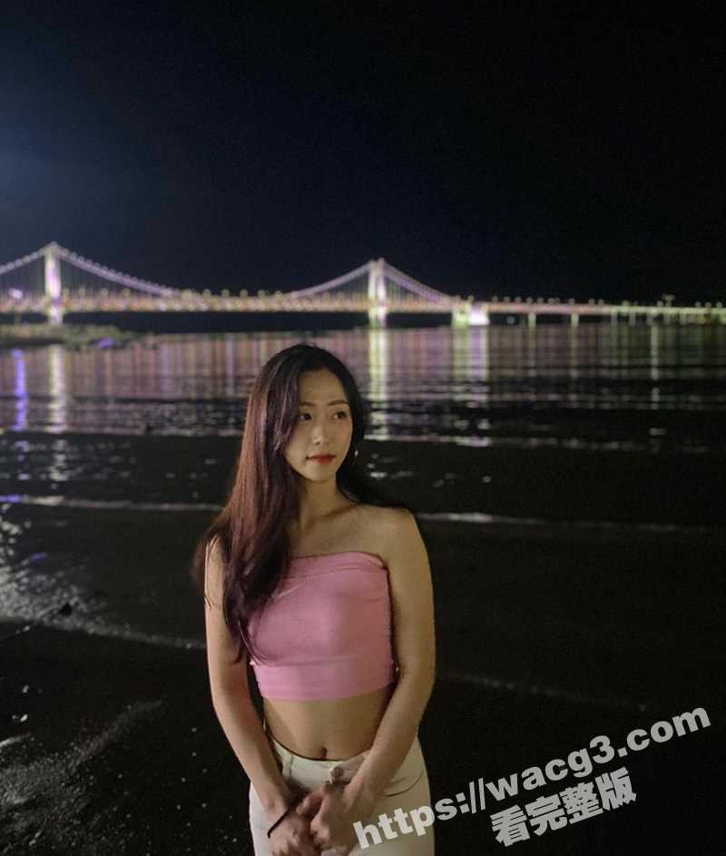 中韩混血黄雯娜高颜值美女 极度反差深情帮男友口交超大声呻吟 女神形象轰然倒塌