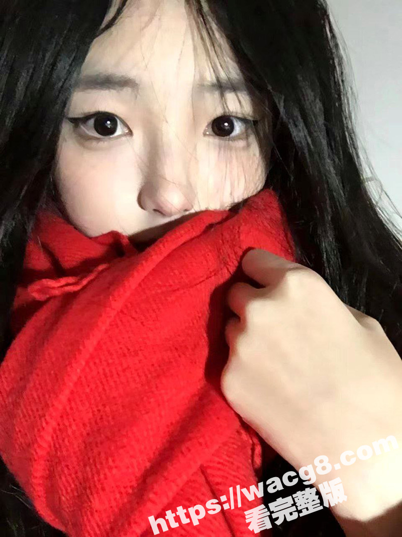 高颜值清纯学生妹JK黑丝与男友干炮 温婉的气质却充满骚骚的感觉 做爱的小表情一绝 让男人看了就想狠狠插她！