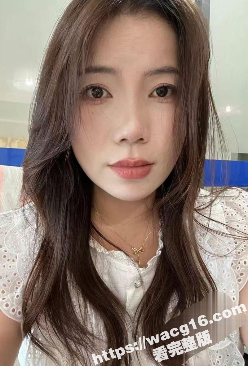 女神酒店叫技师享受精油按摩服务 身材太好技师忍不住激情上位无套狂操！白嫩美乳翘臀完美呈现！