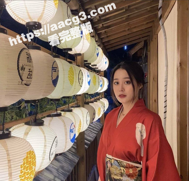 叫上好兄弟一起约炮喜欢穿和服的高颜值媚外少妇 誓必操死这条母狗 让她好好长点记性