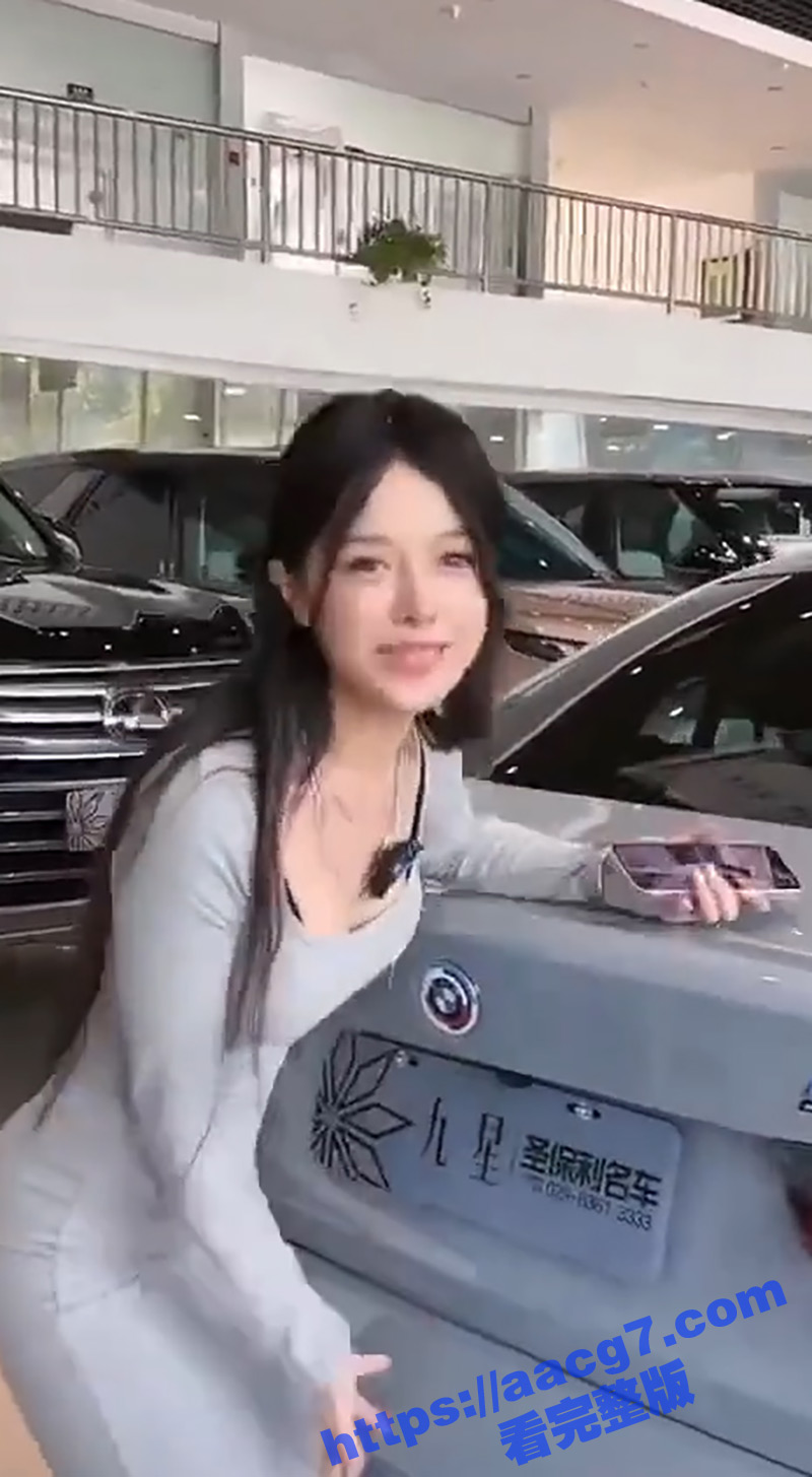 抖音跳蛋直播合集！主人任务下骚货女主播直播间现场玩跳蛋 骚穴淫水四溅 正能量直播间秒变色情盛宴