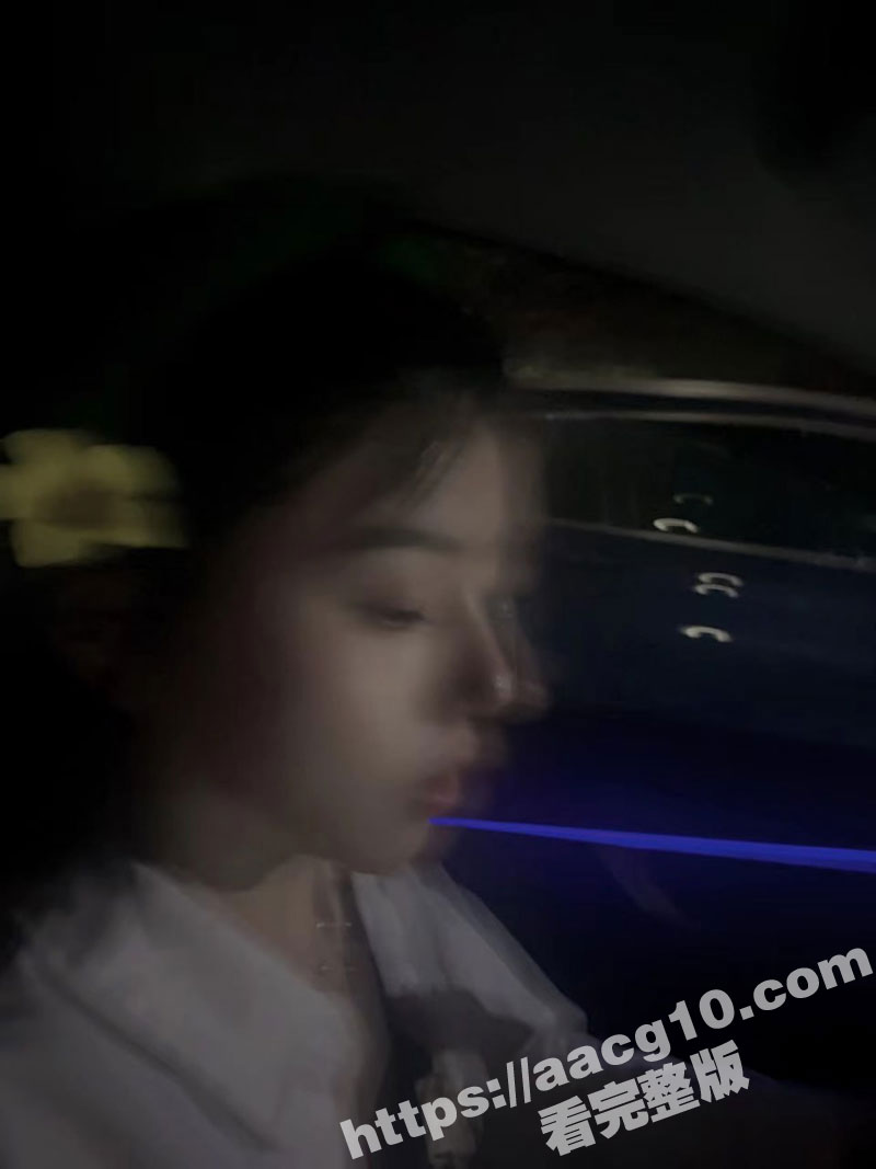 广东技术师范大学校花陈思乔 长相疑似学校保安亡妻年轻模样 为了心中的善良 与其睡一觉 圆大叔一个亡妻梦！