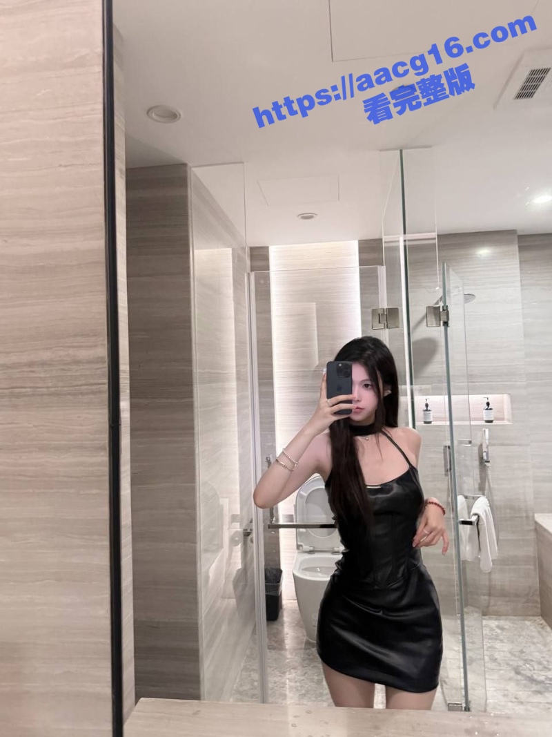 2_W_800px.jpg