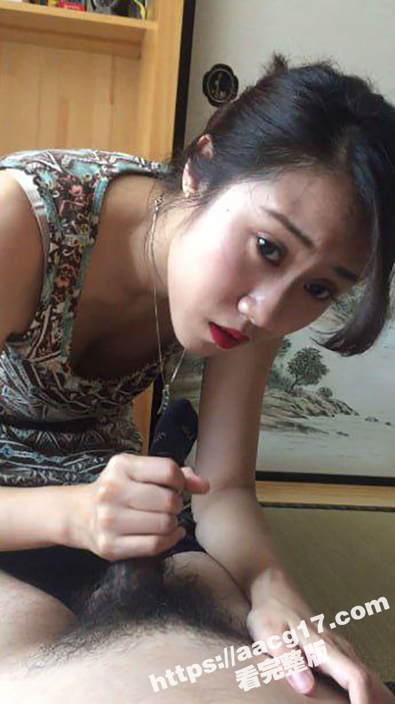 美少妇口交式叫醒服务 温暖的口腔包裹着大屌 堪比莞式服务 喜欢少妇的一定不能错过！