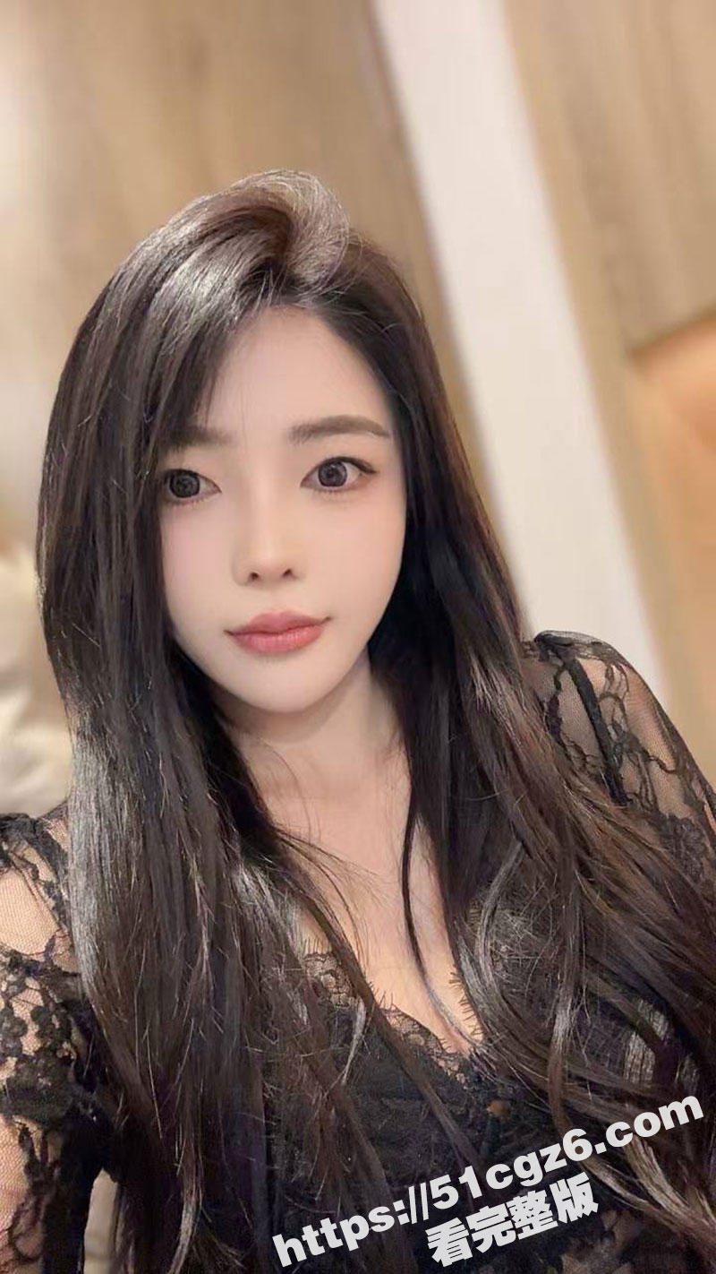 姐弟乱伦大神 会喷水的亲姐姐 带姐姐上酒店 从足交到深喉一路高潮！被操到喷水颤抖！
