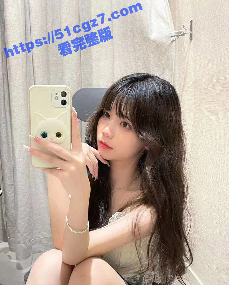 长沙夜场邂逅运营小姐姐撩人手段了得 酒醉后带回家一夜激情 先口爆再后入 爽翻天了