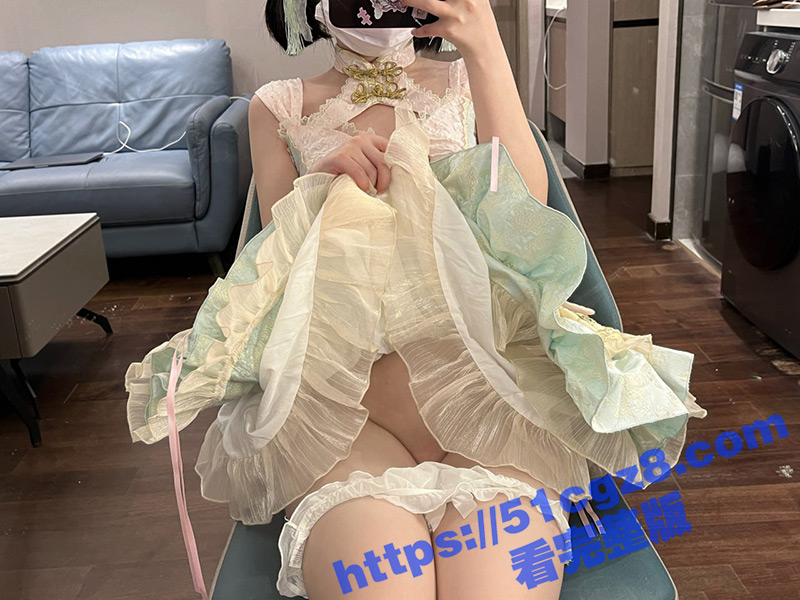 可爱的邻家女高学妹 猫屋少女 最新福利 洛丽塔长裙母狗主动翘起小屁股 让主人爸爸后入蜜穴