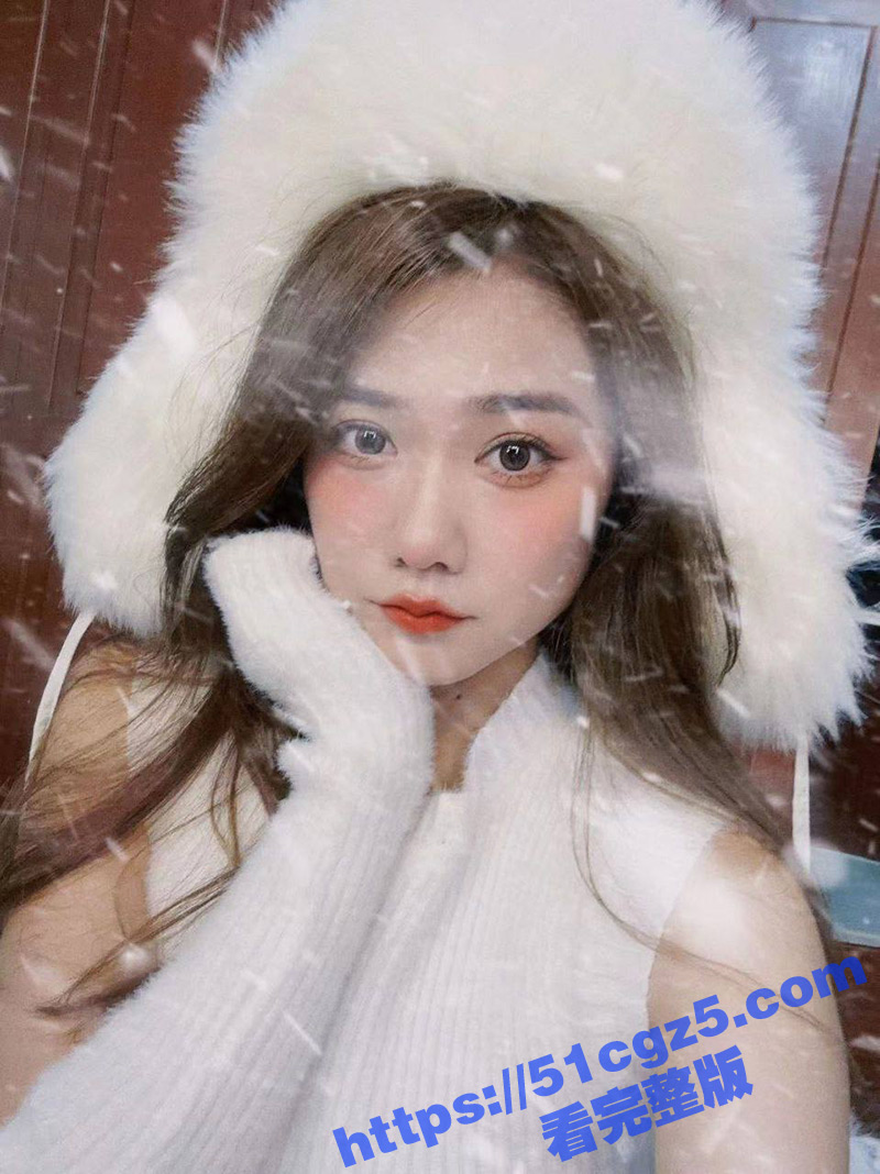 瓜友投稿！西安某外企文员92年小母狗 原高新银河ktv的坐台小姐 婚后出轨小鲜肉被曝光