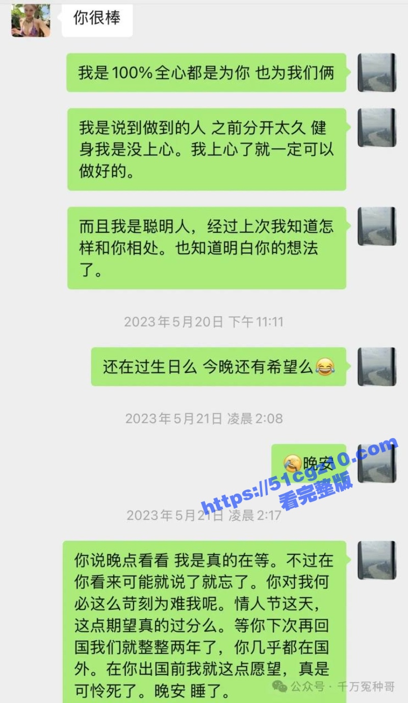 24_W_800px.jpg