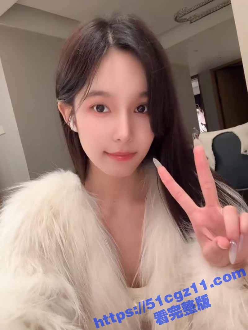 独家曝光！郑州科技学院 音乐舞蹈系 冯佩霞 背着男友出轨约炮 大量不雅照与视频流出！