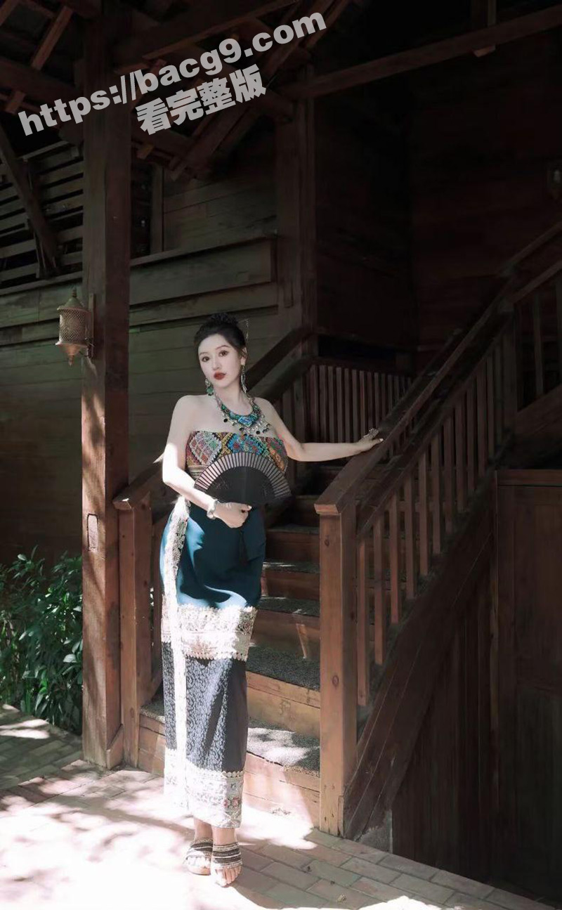 H杯巨乳网红 陈陈的蜜桃 与细狗金主21分钟完整版性爱视频全网首发 硕大丰胸惹火诱人