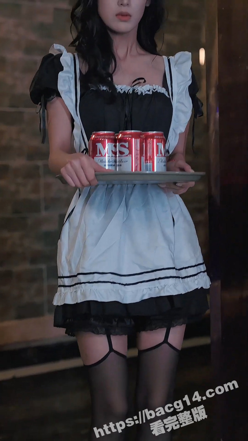 每日短剧《大夏神王》 荣耀战神归来 七年前一夜春宵 让灰姑娘诞下一女 如今强势回归 定要护佑她们周全