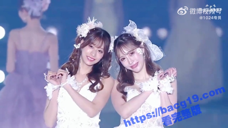 7_W_800px.jpg