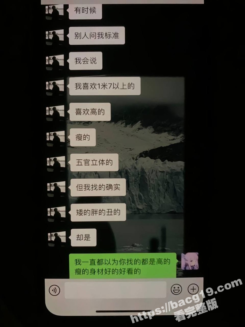 9_W_800px.jpg