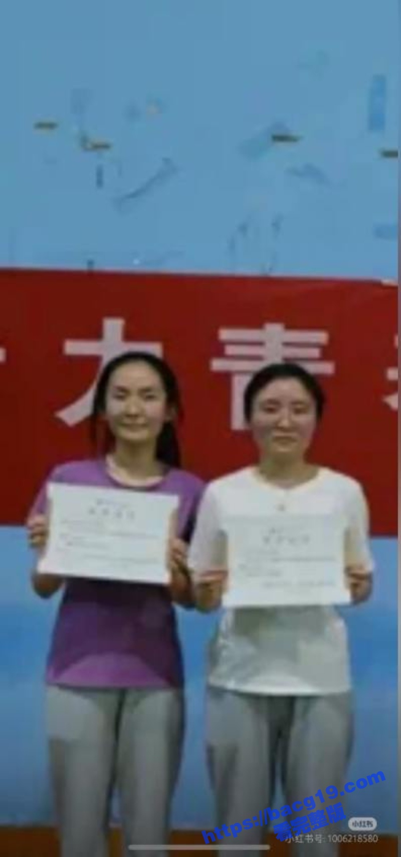 8_W_800px.jpg