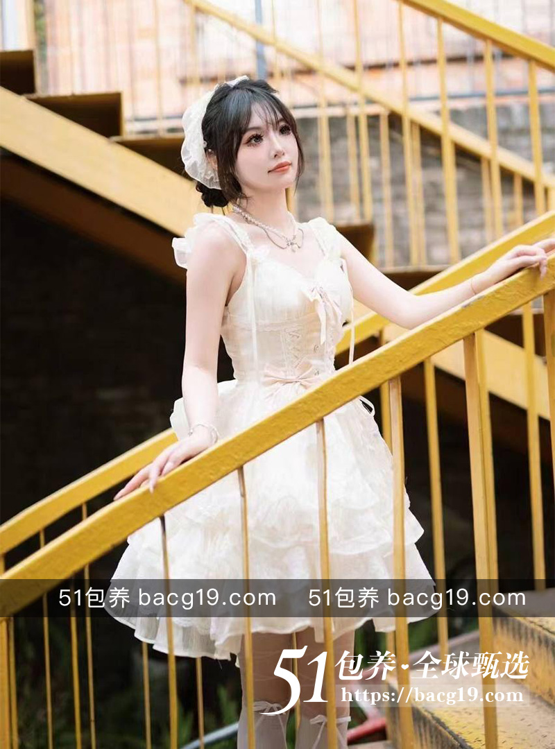 51包养 高端私人定制 | CQ022601 重庆绝美舞娘 性感主播在线热舞 魅力无限