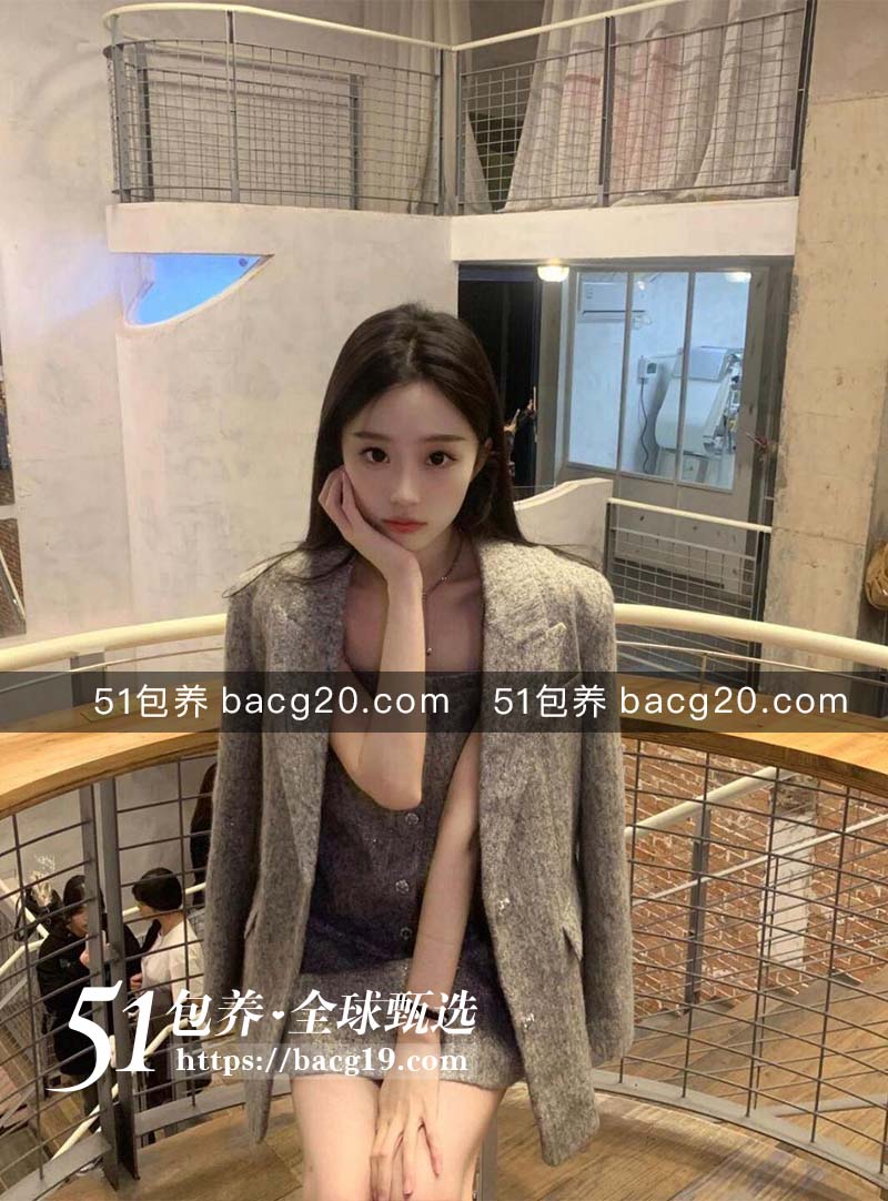 51包养 高端私人定制 | CQ022610 C罩杯大奶实习生 质量保真 假一赔十