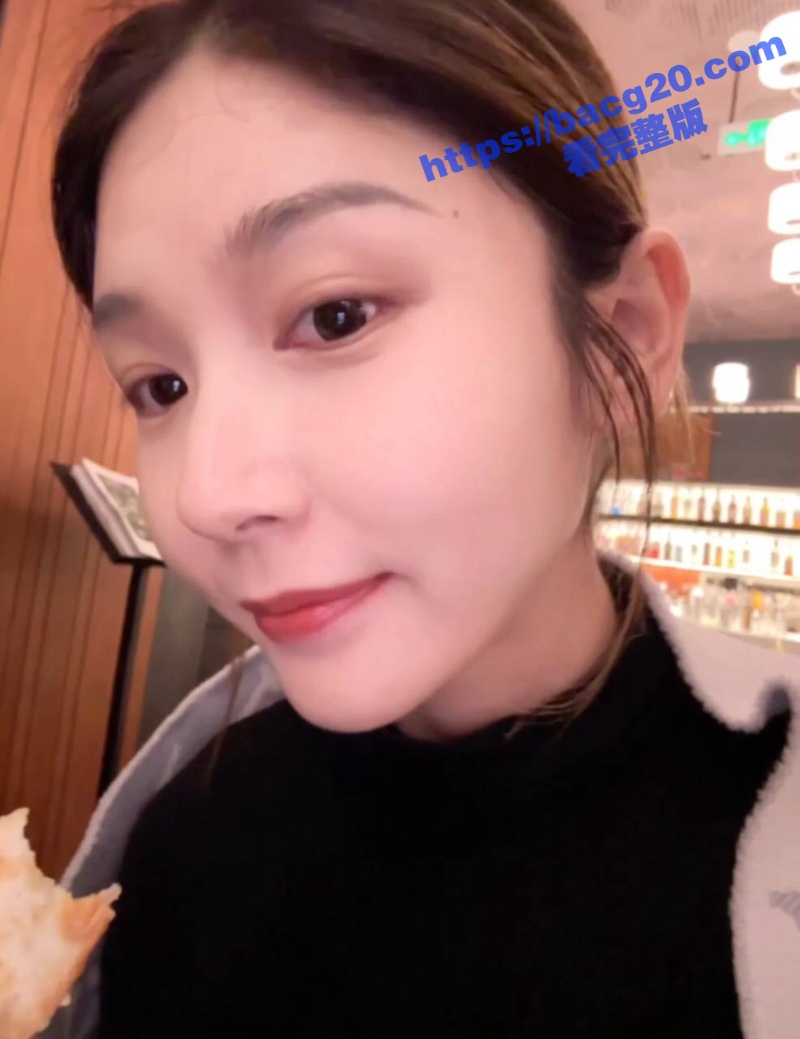 20_W_800px.jpg