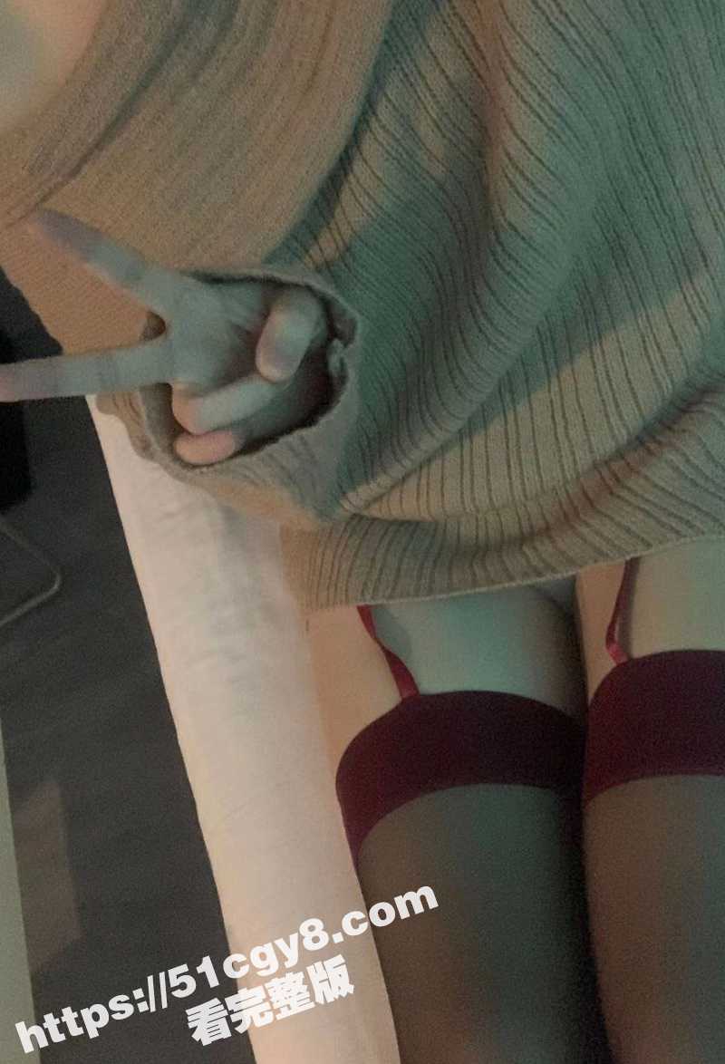 精神小妹自慰 (4)