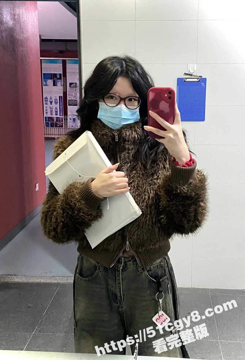 精神小妹自慰  (2)