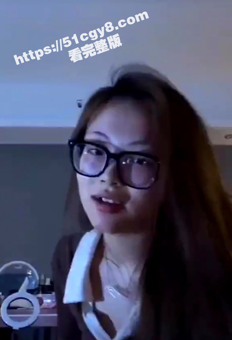 刘Real直播做爱- (10)