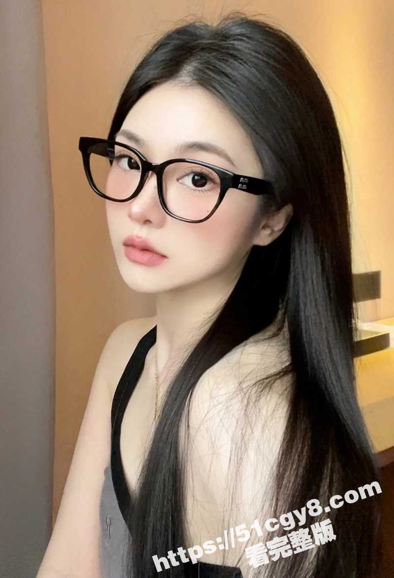 刘Real直播做爱- (4)
