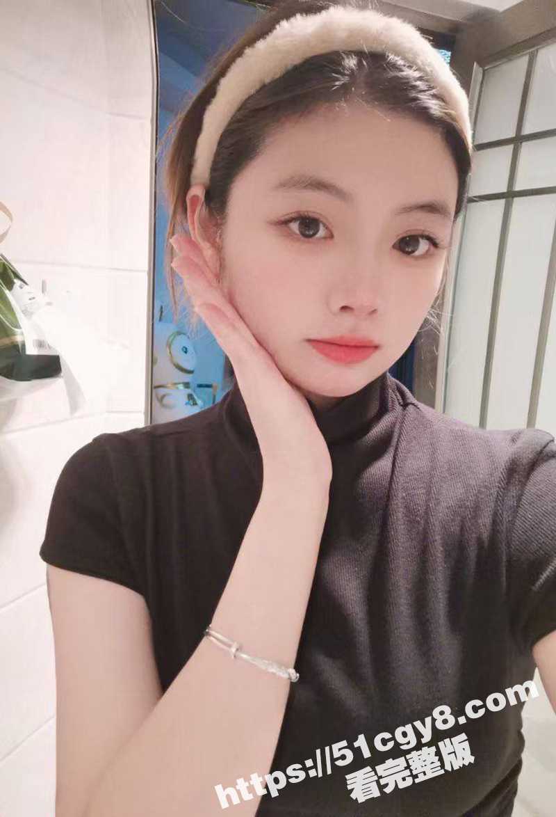 御岩煌卖茶妹 陈雪宜 为达业绩认金主做干爹 自愿当性奴肉便器 手机大量偷情视频 全被绿帽男友曝出 ！