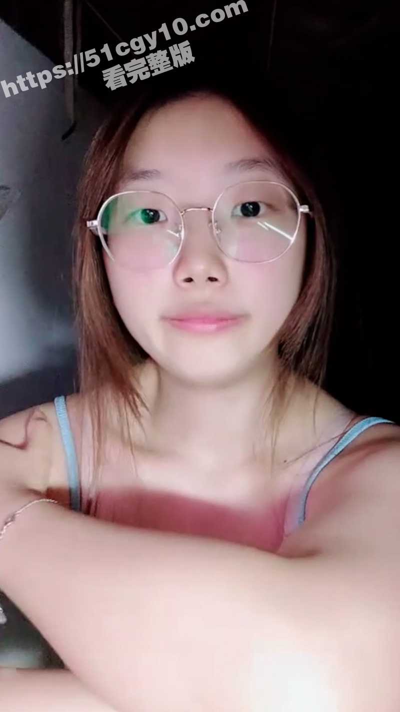 眼镜妹安安宝贝自慰视频-4