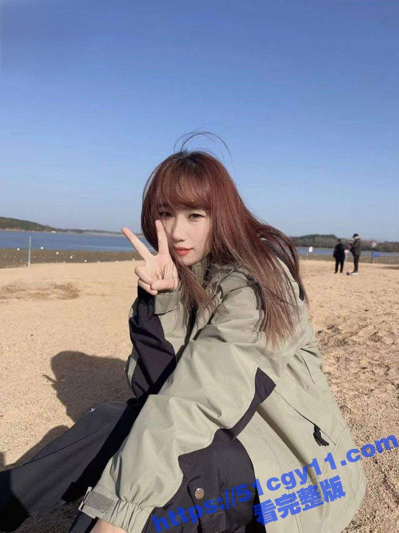 海角约炮大神 Alam 新作 隔壁班的女生被调教成母狗 翘臀榨精淫荡不堪 被大神爆操打桩！