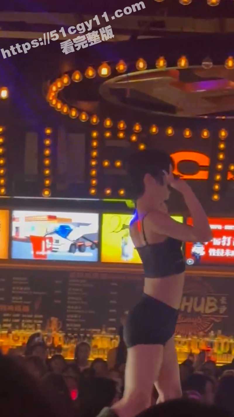 长沙春天酒吧男模骚舞-3
