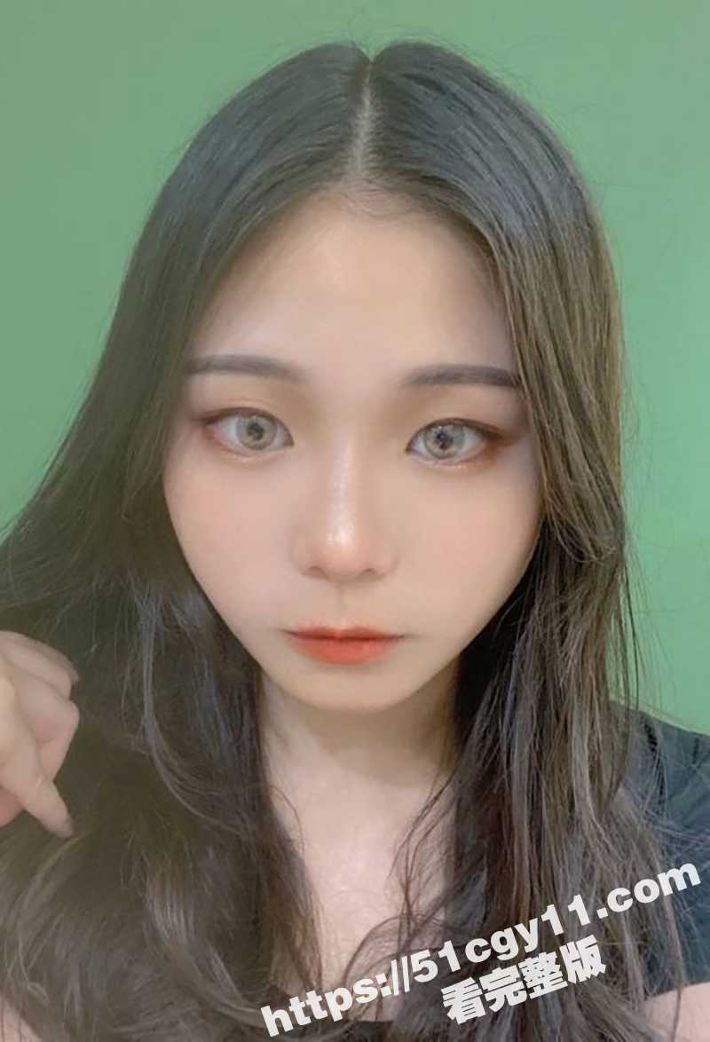 酒吧搭讪台湾嫩妹 大玩一夜情 颜值绝美身材无敌 各种体位玩遍 全程露脸床上超骚！