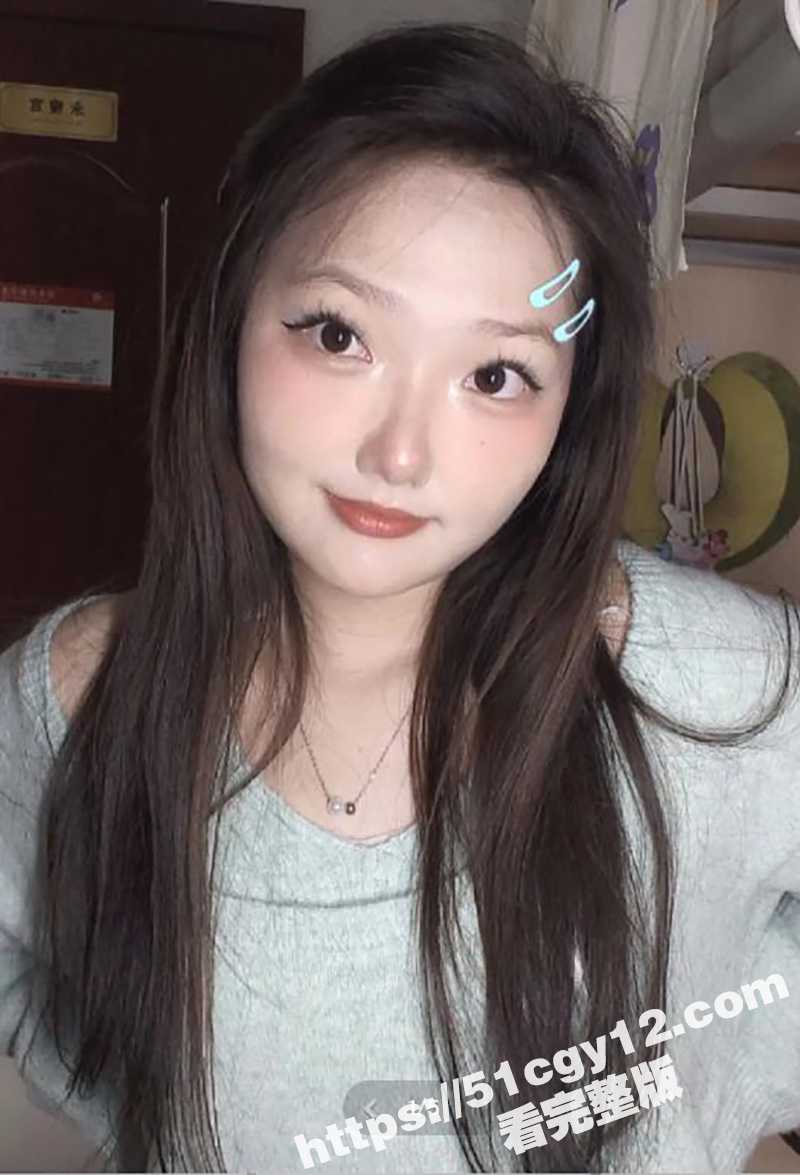何一婷约炮视频 (4)