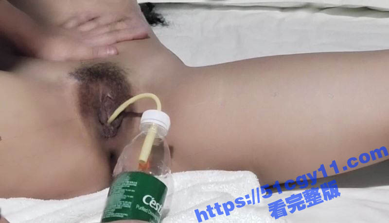 迷奸性感纹身女 (8)