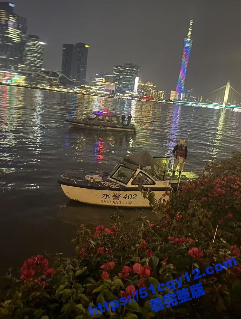 广东猎德大桥 钓鱼佬竟钓出人民碎片 尸体还在水中站立犹如僵尸 现场完整版视频曝光 钓鱼佬再次封神！