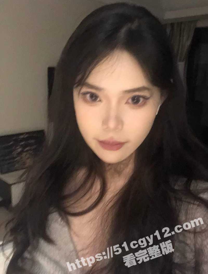美女面试模特全裸自慰-5