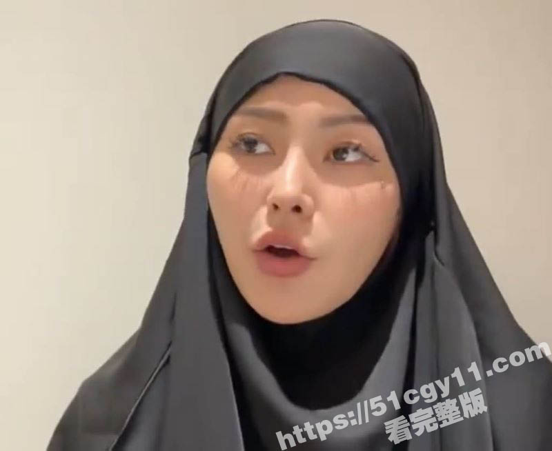 高人气女神RaeLilBlack (2)