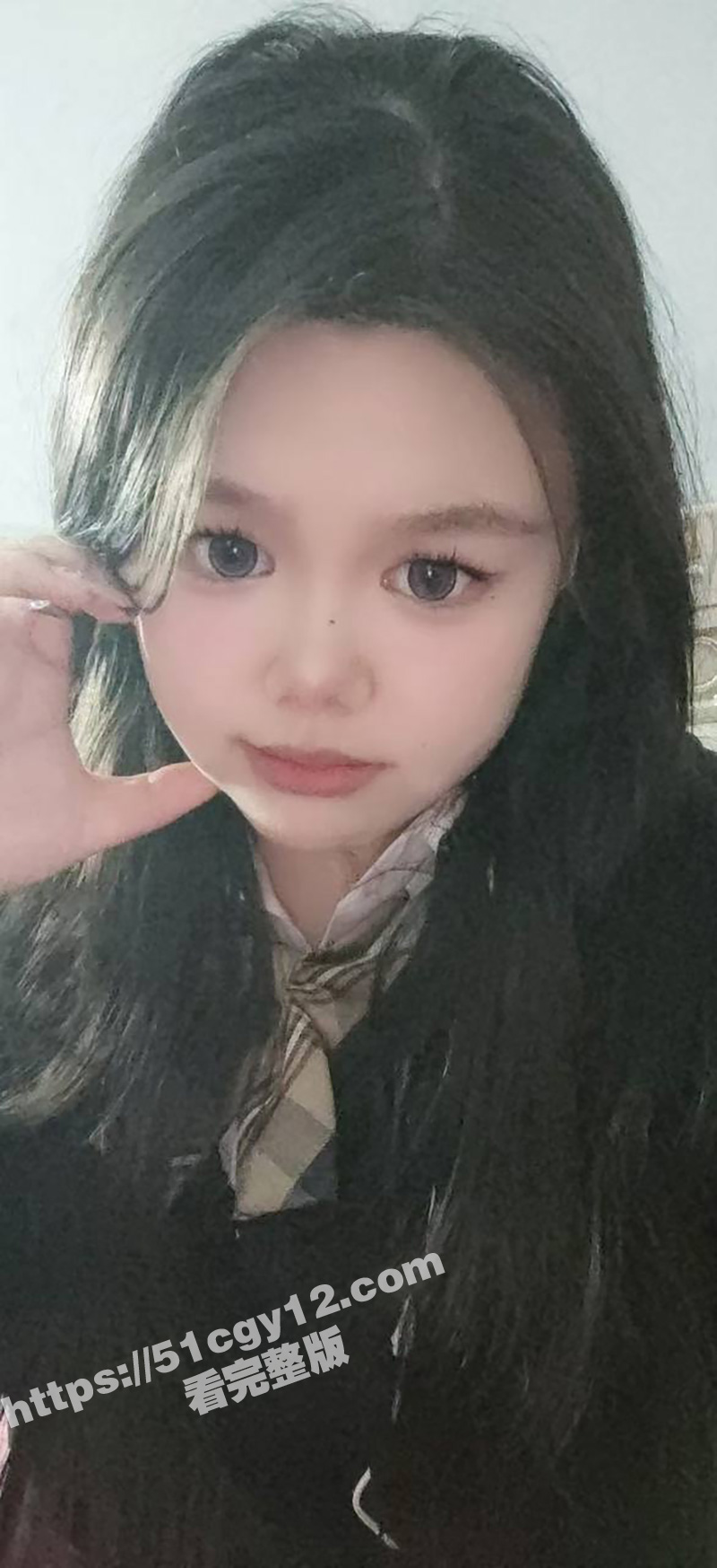 海角乱伦大神 我和亲侄女的点点滴滴 在落地窗前强奸强上侄女 操到高潮白浆浑身抽搐！