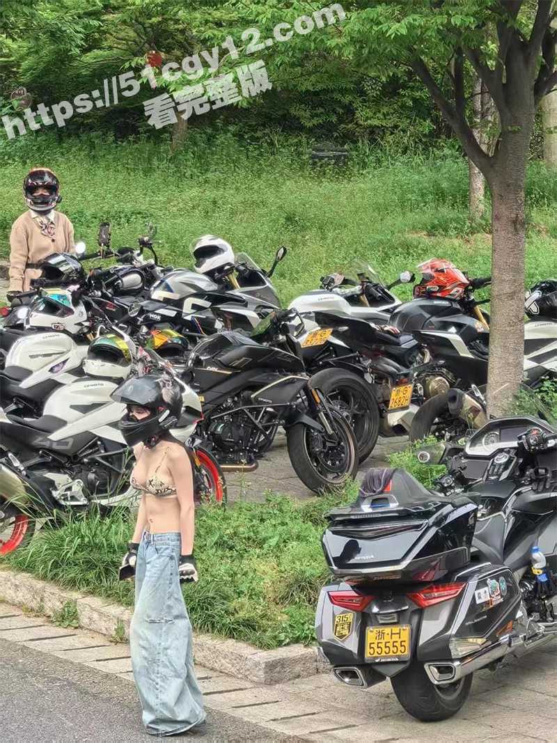义乌骑行媛 喵喵 黑料曝光大量不雅视频流出 滴蜡颜射人前露出骚到极致 纹身实锤本人无疑！