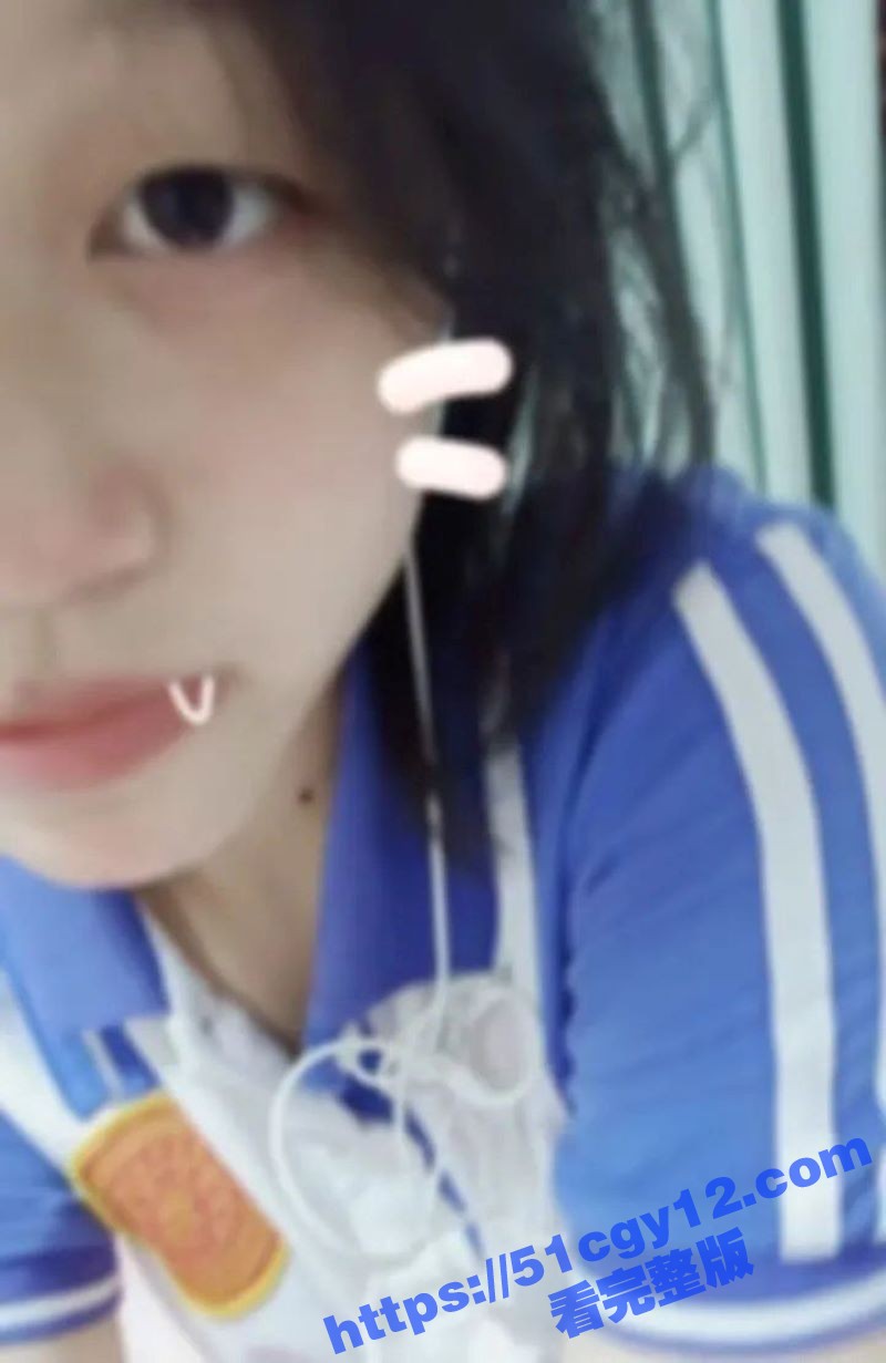 1 (2)