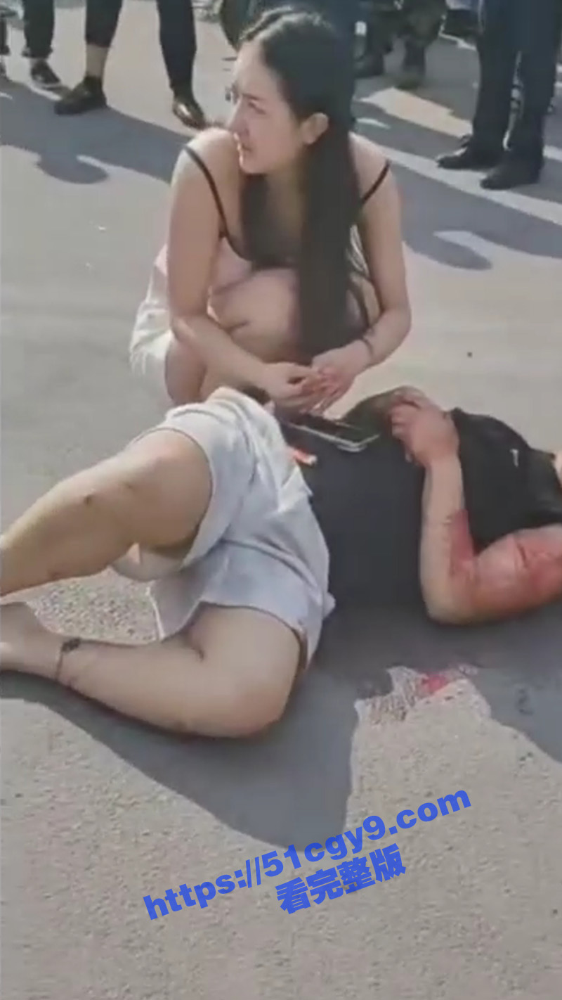玛莎小伙打架3