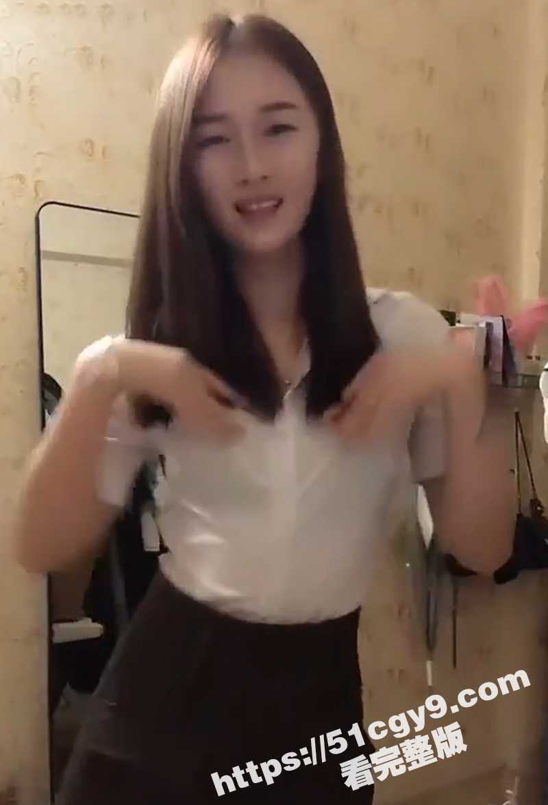 罗小新自慰裸舞视频 (2)