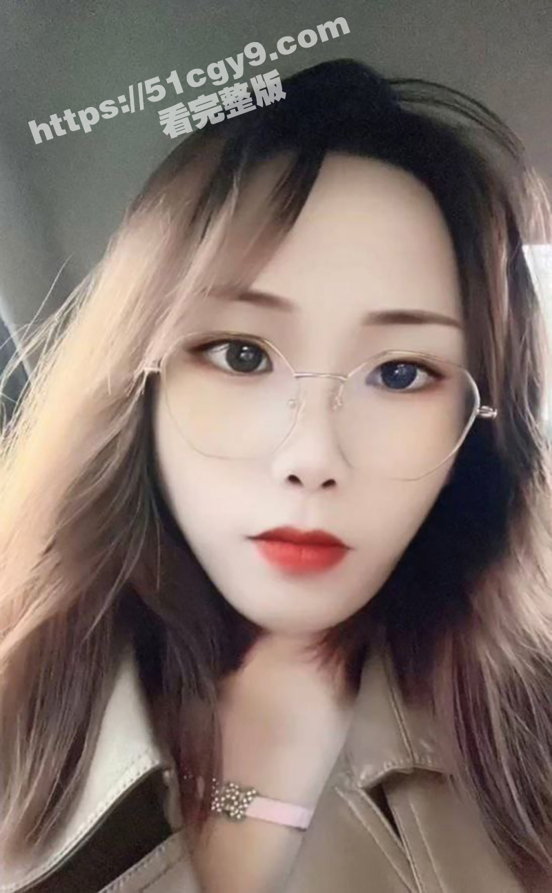 广东极品美少妇出轨 被小伙调教口爆吞精 激情视频还发给绿帽老公看！